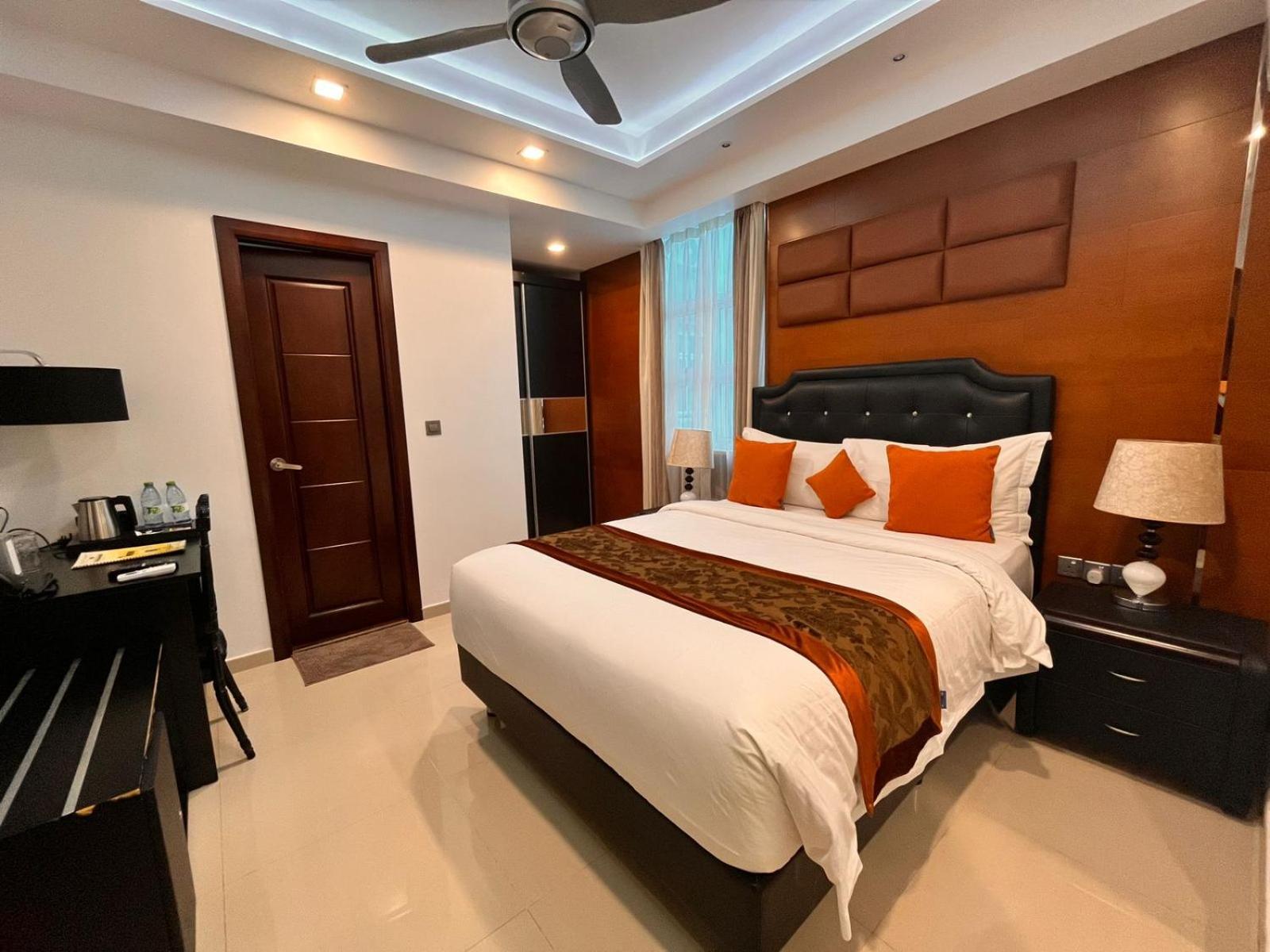 Rivethi Hotel