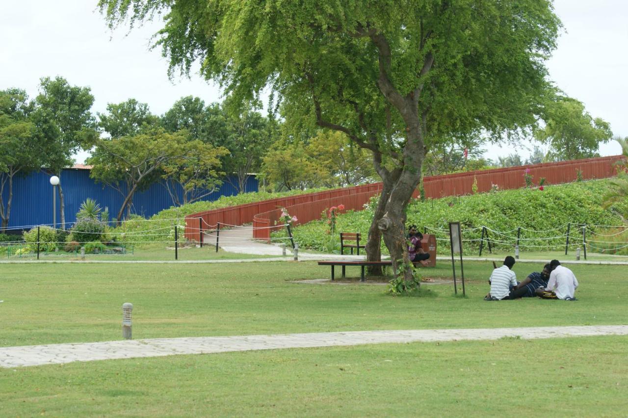 Rivethi Hotel