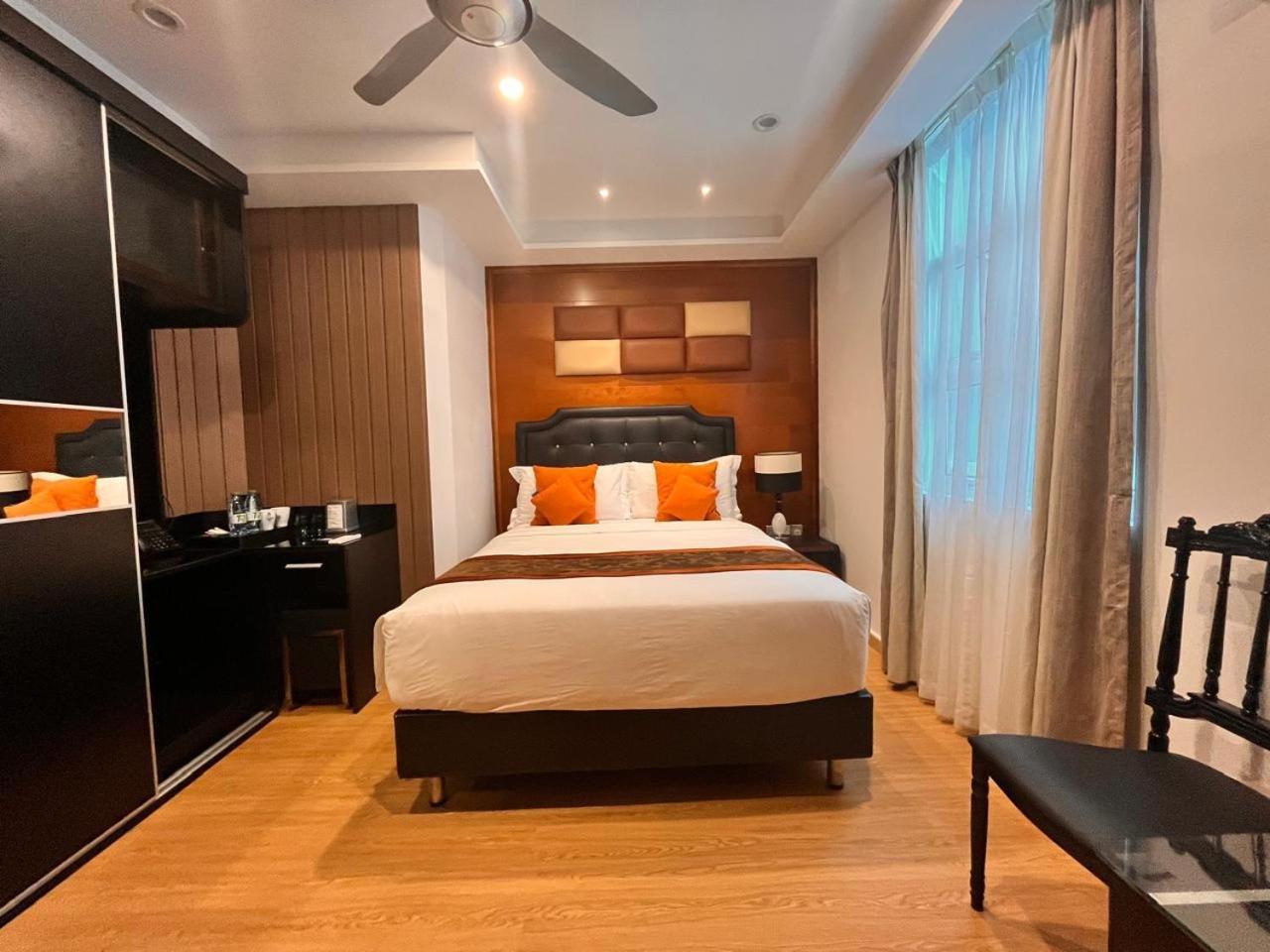 Rivethi 4*